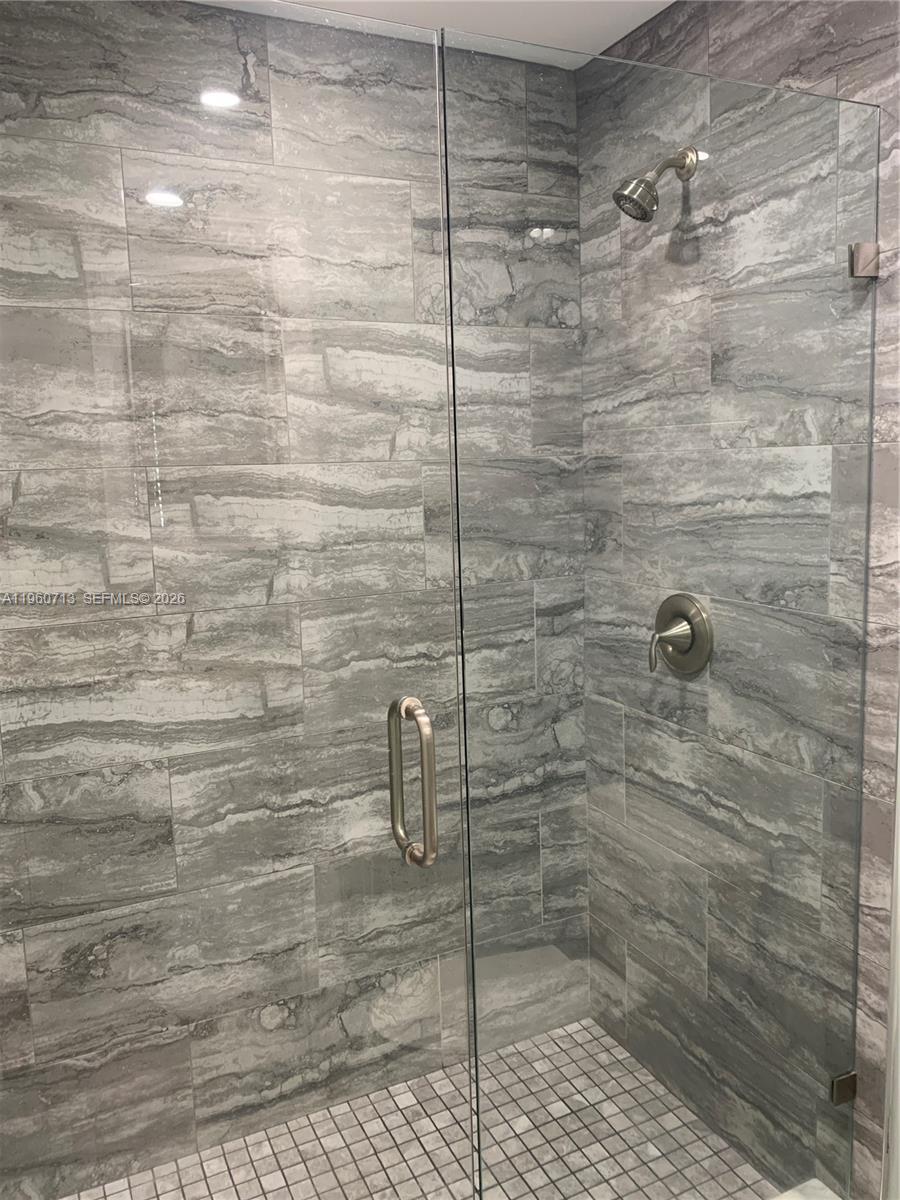 HANSONS LANDING CONDO - Residential