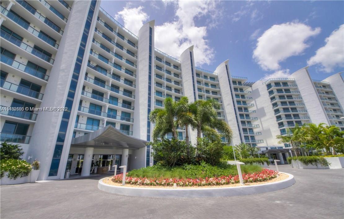 ECHO Aventura - Residential