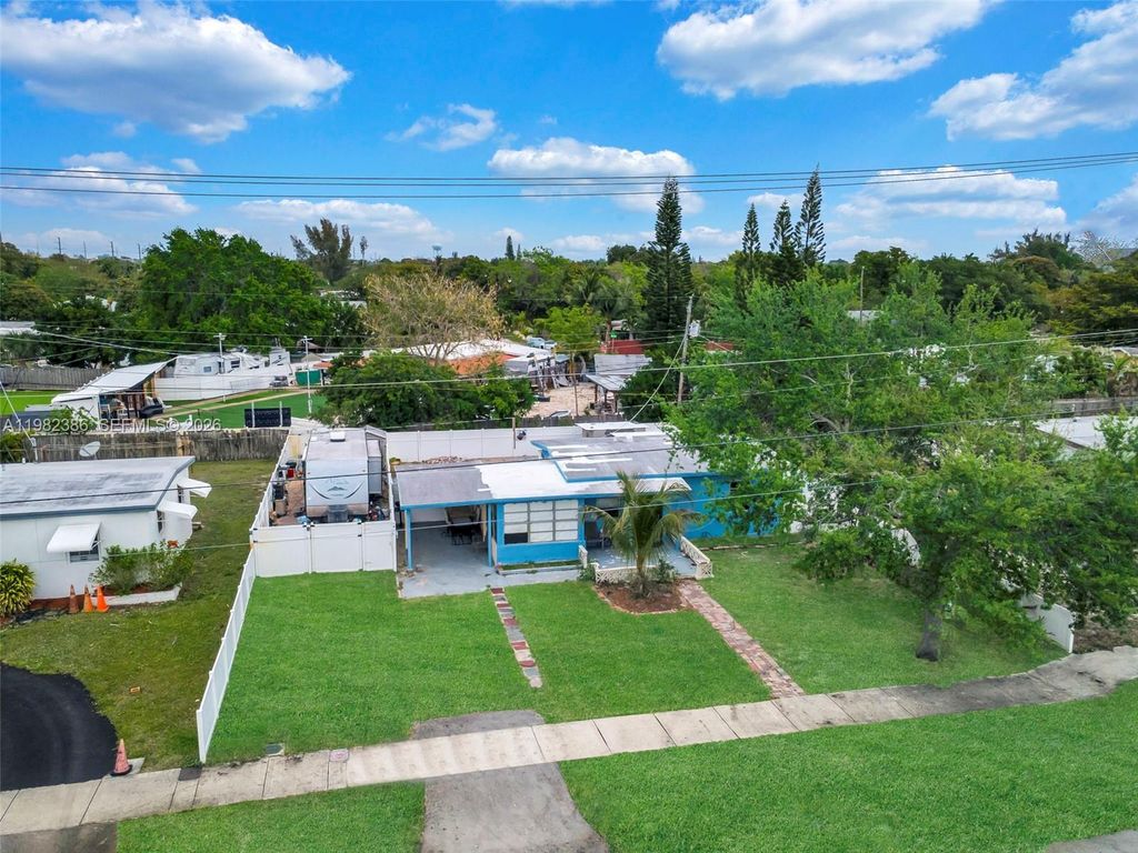 Photo of 1449 NE 51st St, Pompano Beach, FL 33064 (MLS # A11982386)