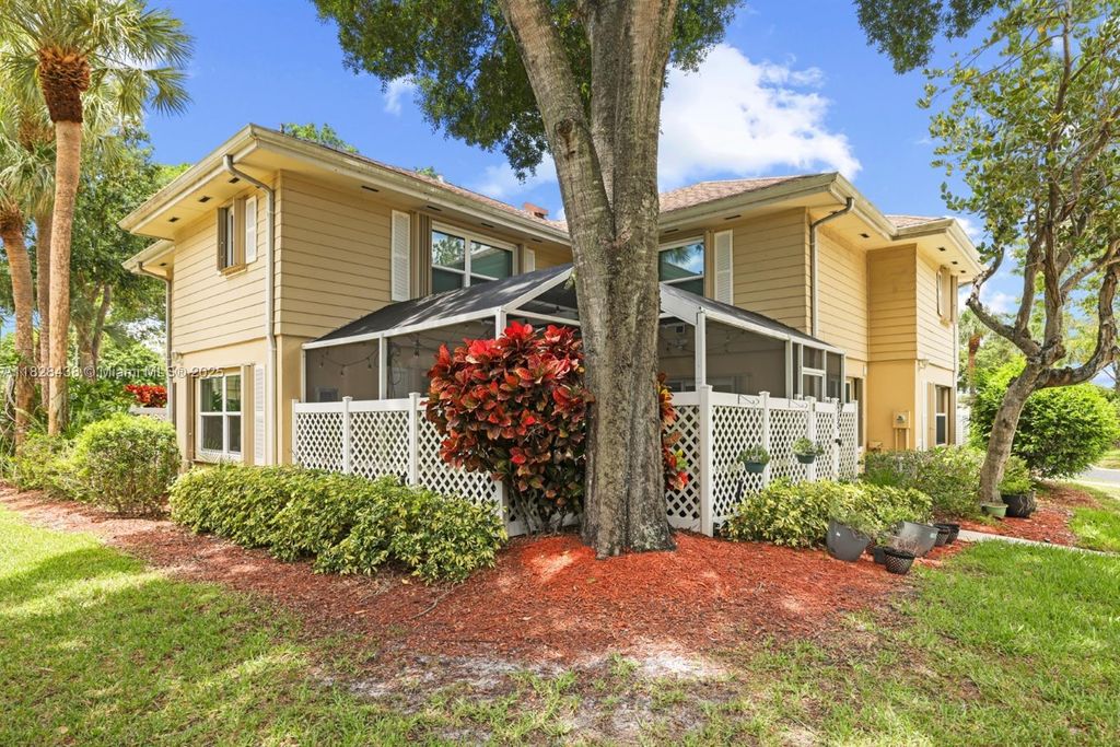 Photo of 6703 Dryden Ct, Boynton Beach, FL 33436 (MLS # A11828438)