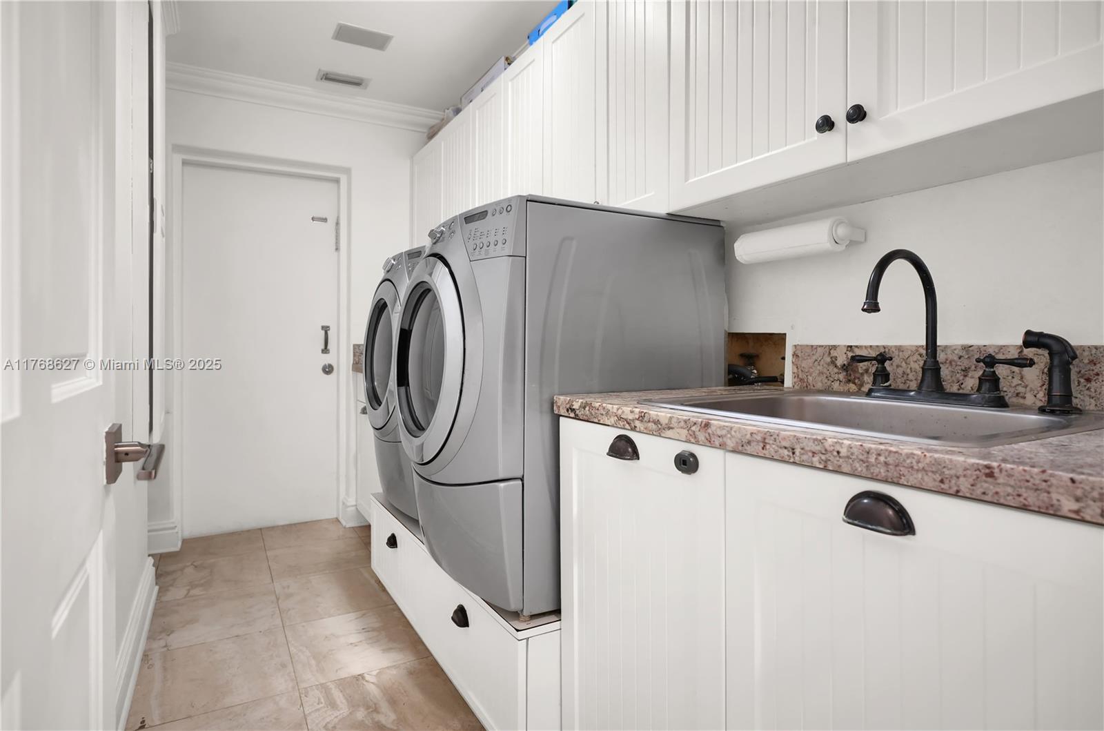 CORAL GABLES SEC E - Residential