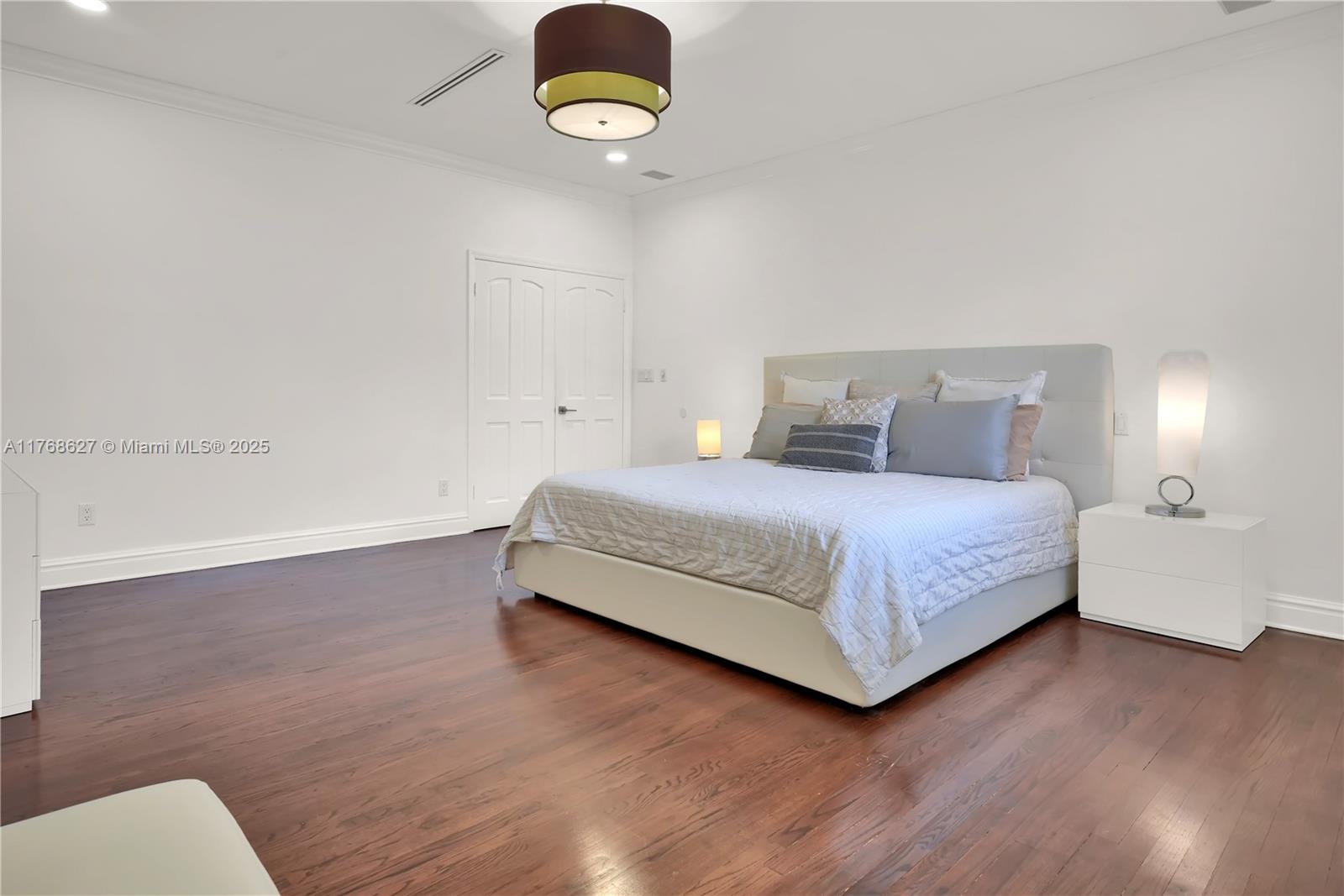 CORAL GABLES SEC E - Residential