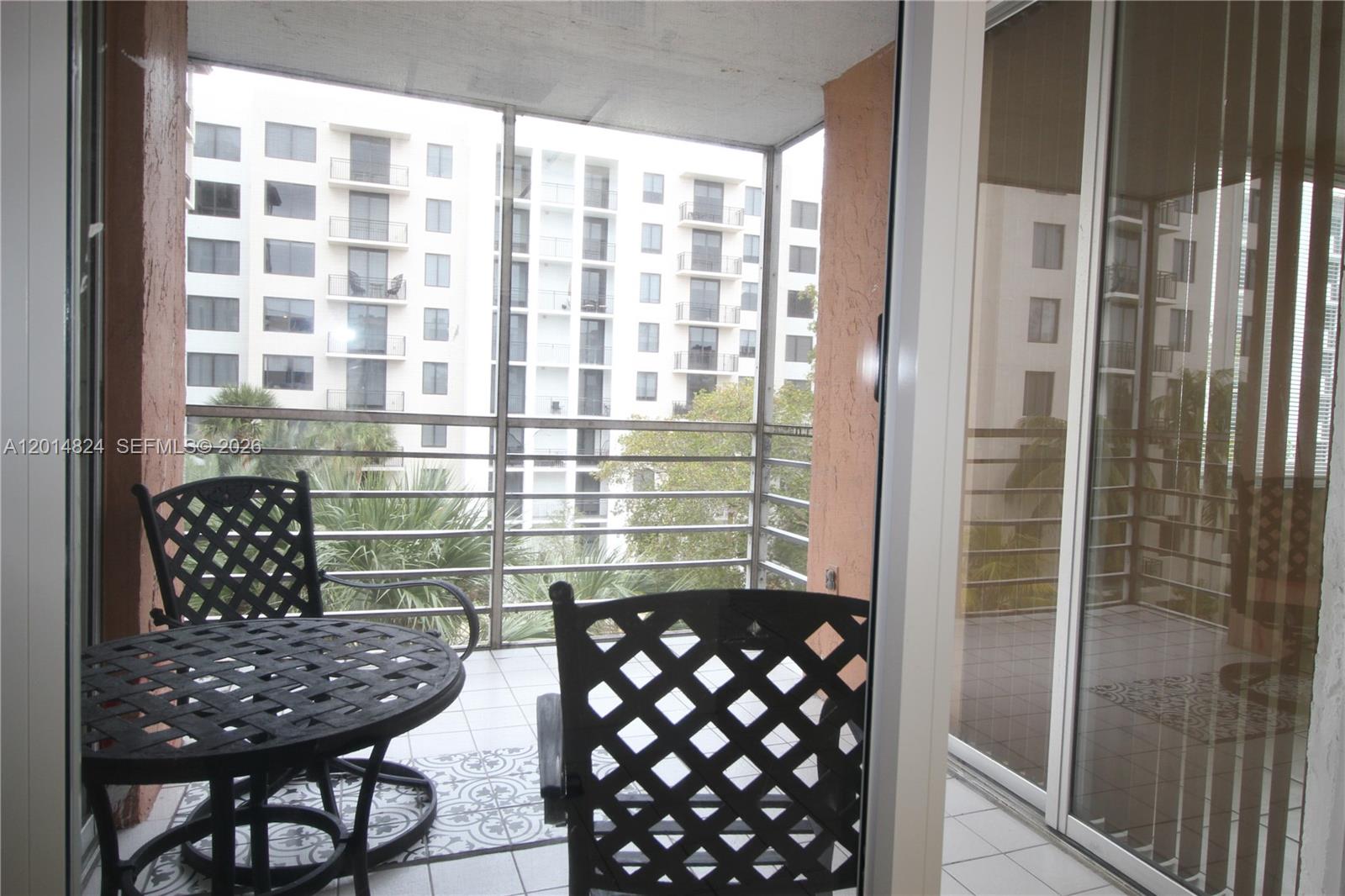 GREYNOLDS PARK CLUB CONDO - Residential Lease