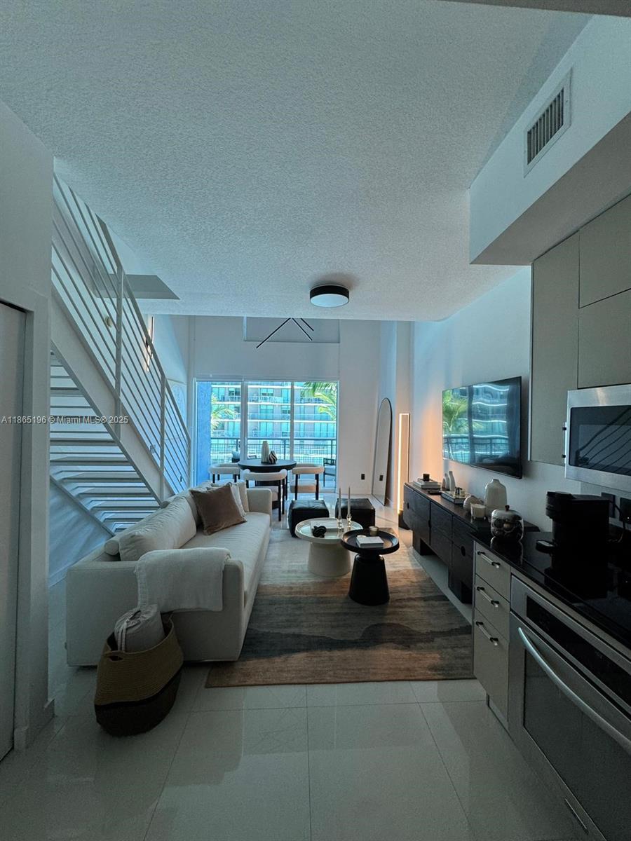 INFINITY AT BRICKELL COND - Residential