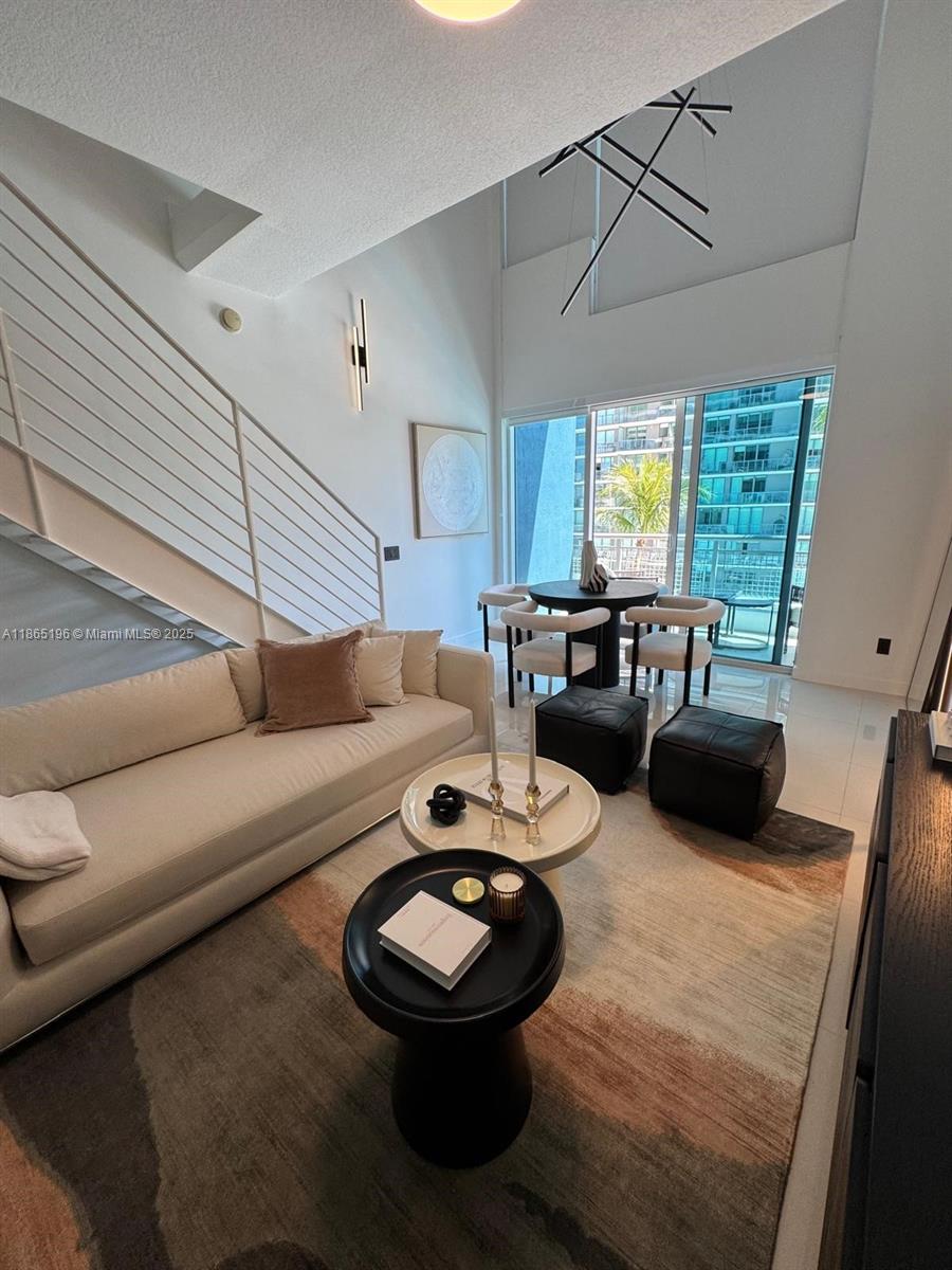 INFINITY AT BRICKELL COND - Residential