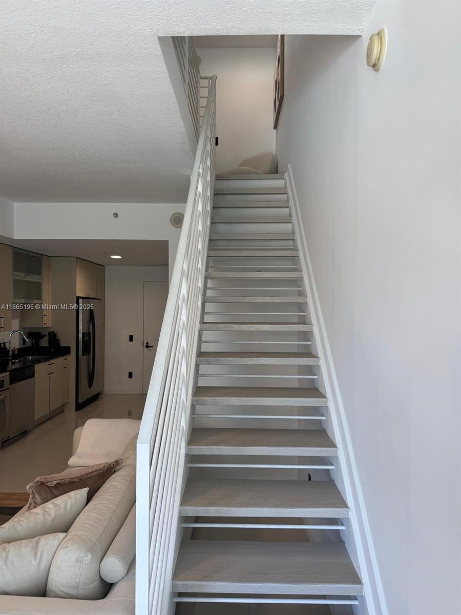 INFINITY AT BRICKELL COND - Residential