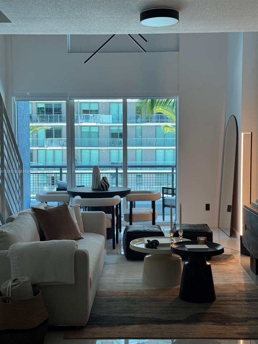 INFINITY AT BRICKELL COND - Residential