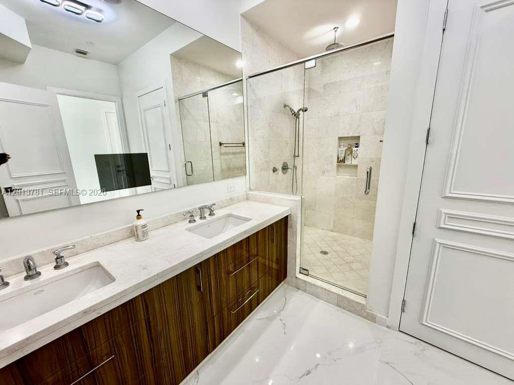 ASIA CONDO - Residential Lease