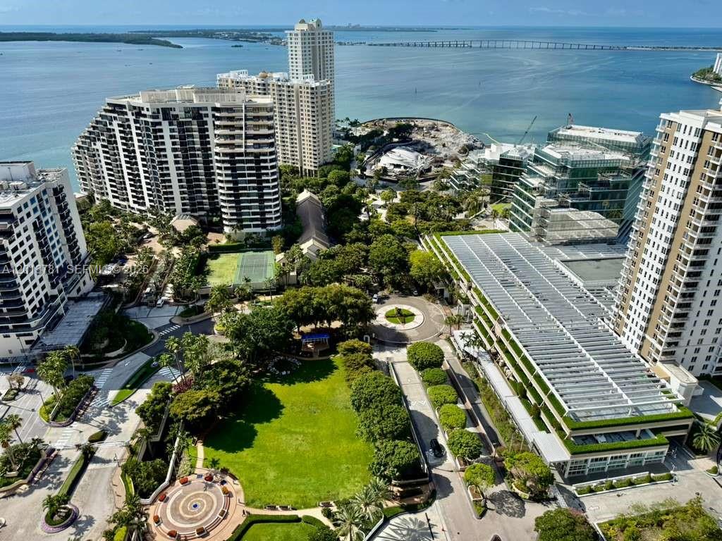 900 Brickell Key Blvd 2604