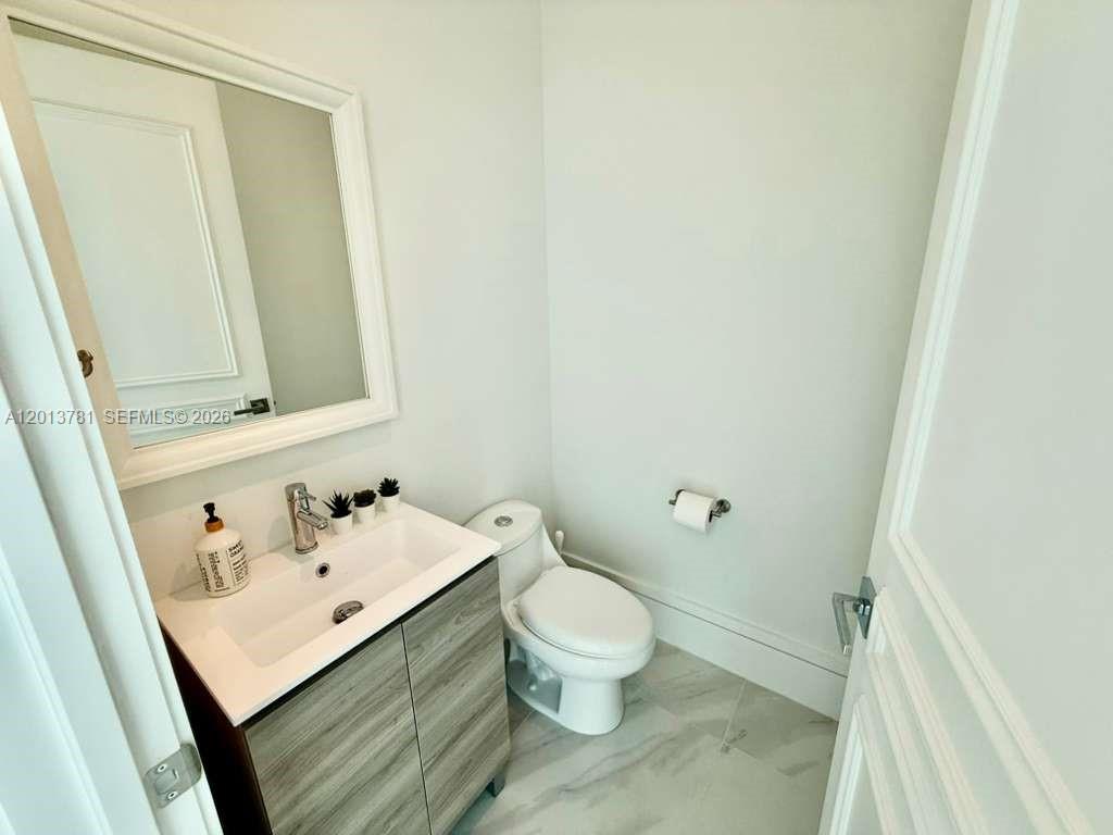 ASIA CONDO - Residential Lease