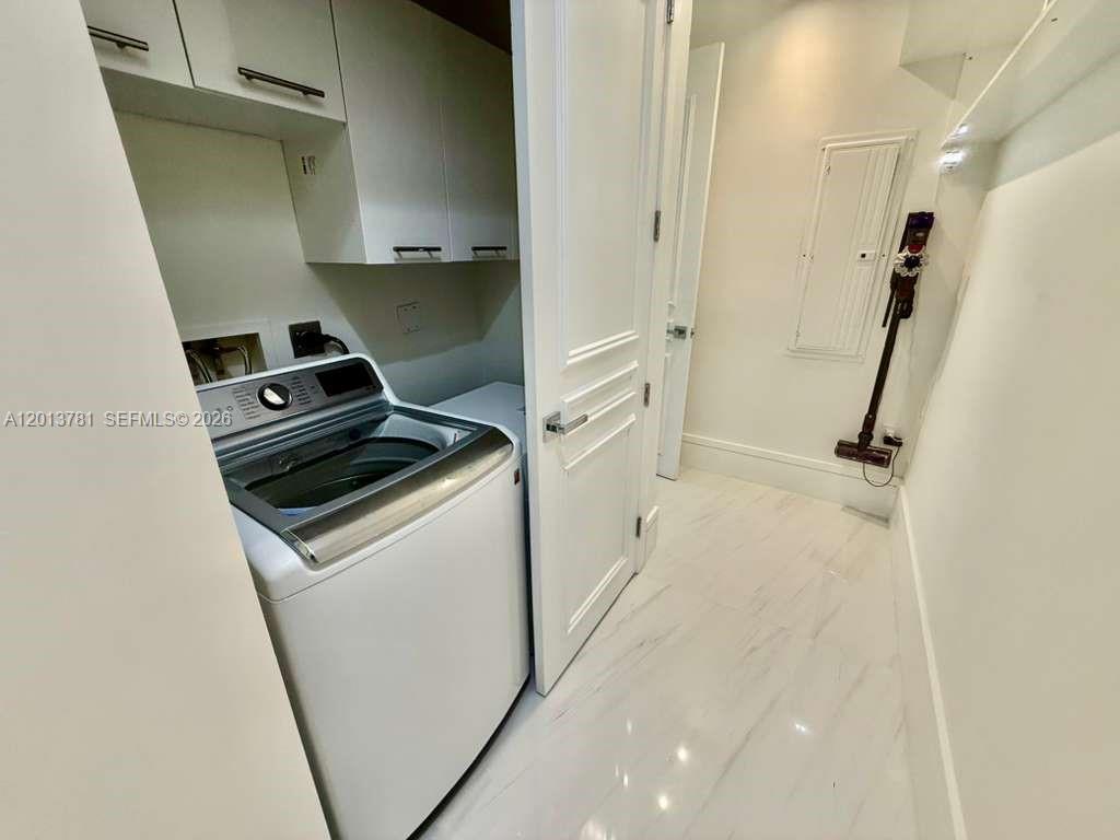 ASIA CONDO - Residential Lease
