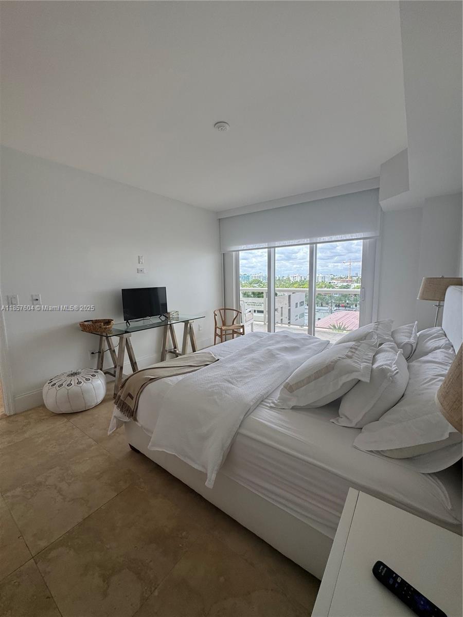 SOLIMAR CONDO - Residential