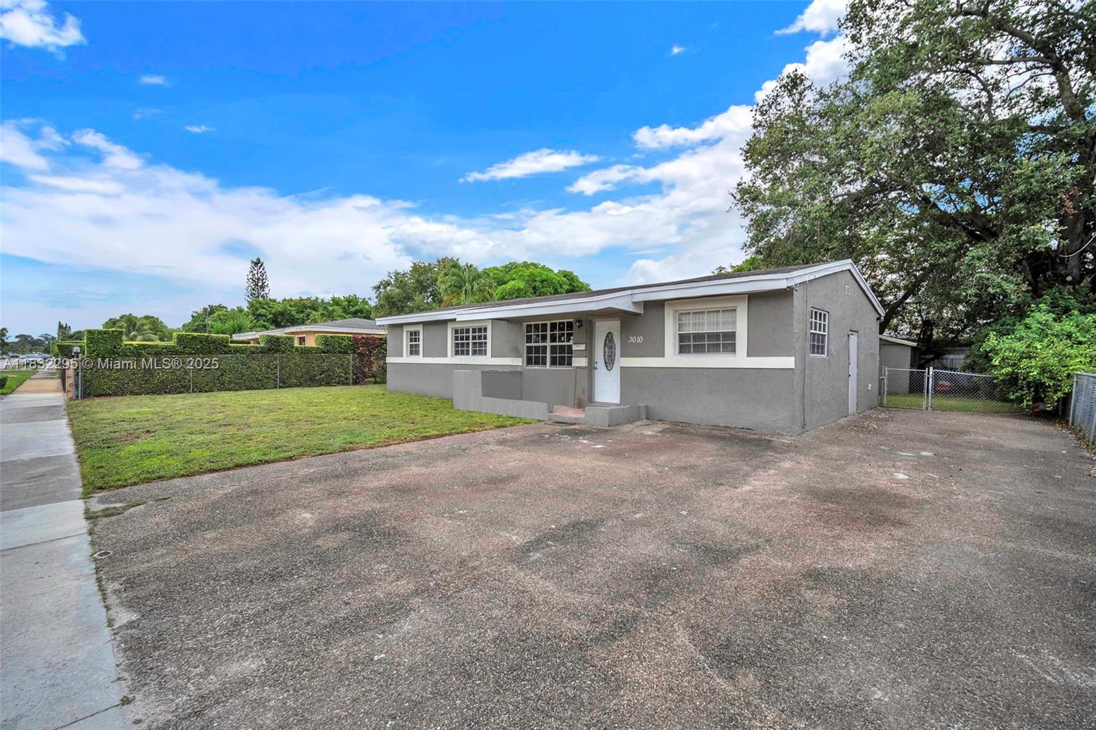 3010 NW 171st Ter