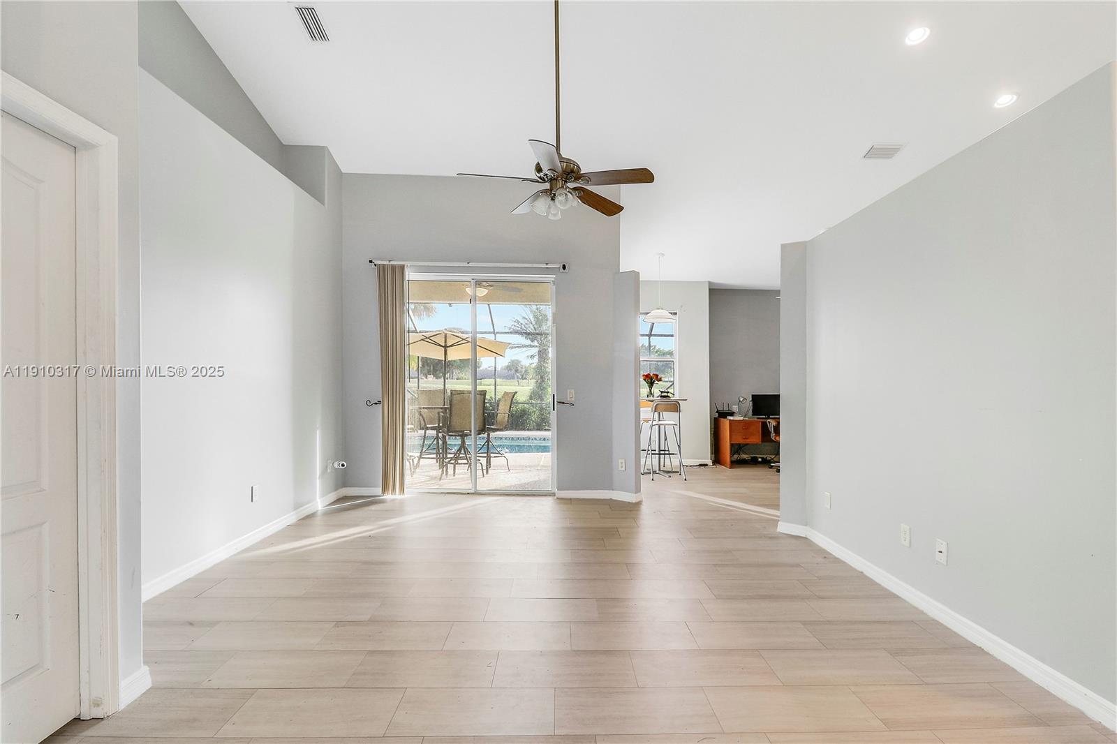 PORT ST LUCIE SECTION 5 - Residential