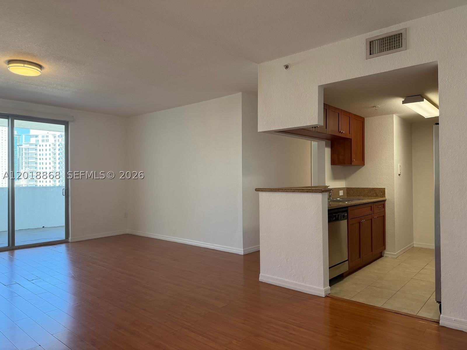 36 NW 6th Ave