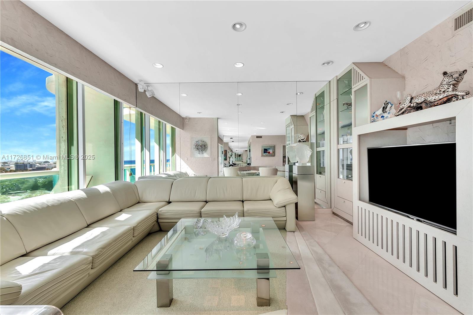 THE PALACE AT BAL HARBOUR - Residential