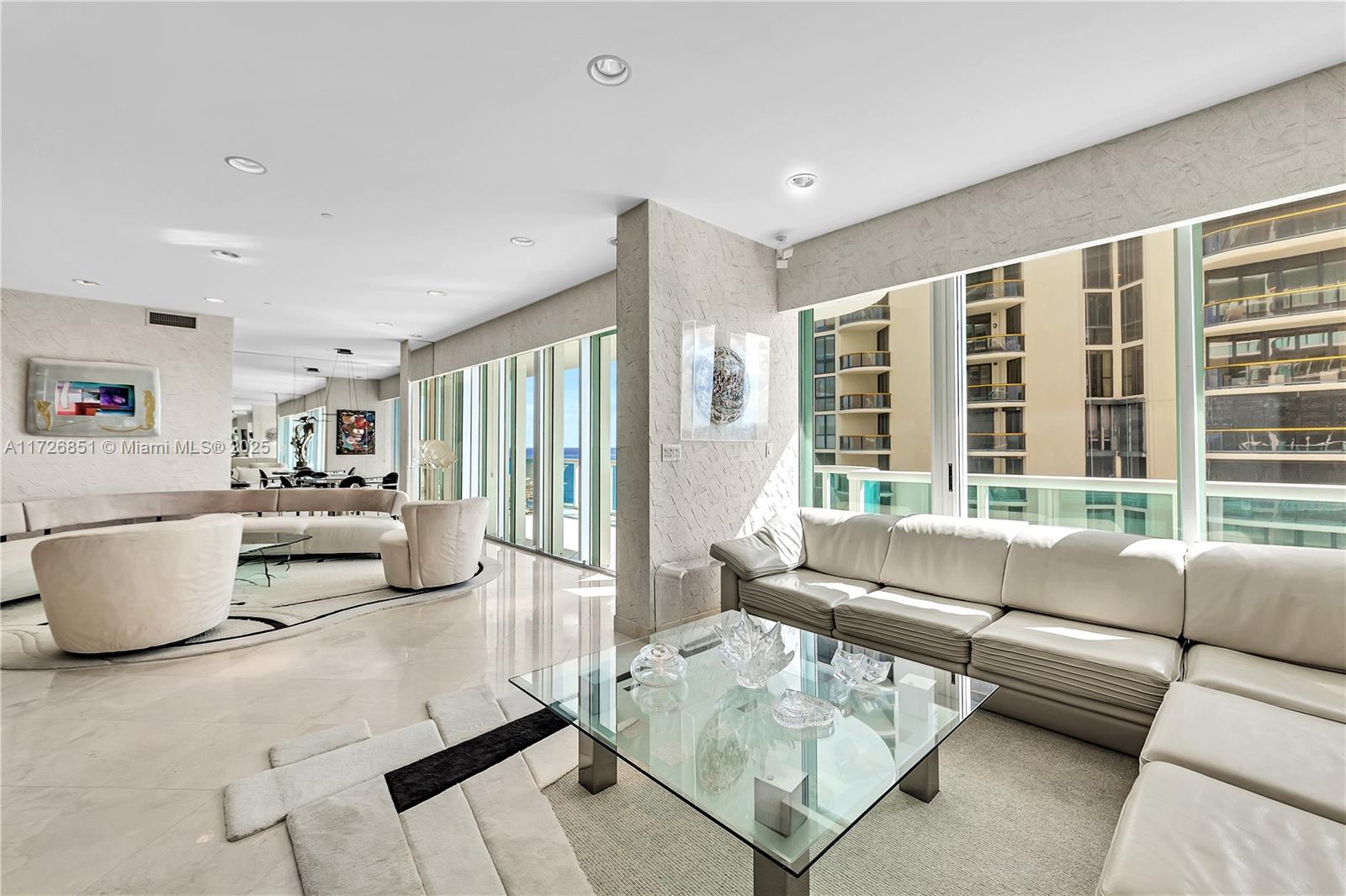 THE PALACE AT BAL HARBOUR - Residential