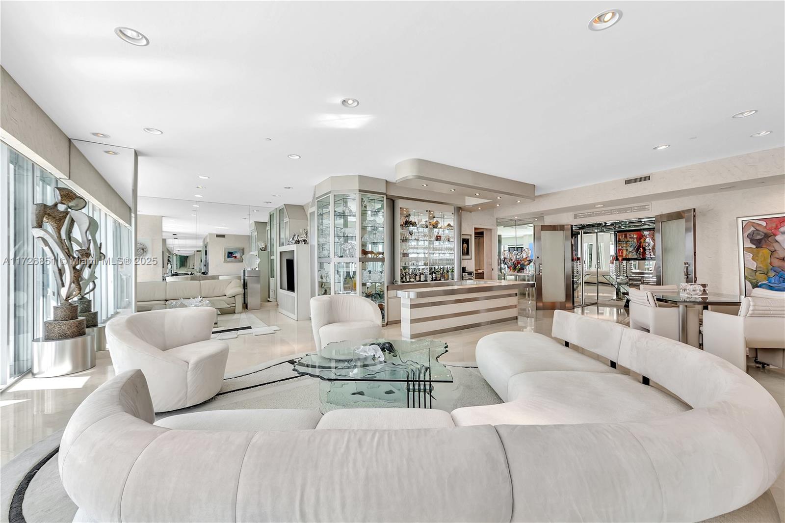 THE PALACE AT BAL HARBOUR - Residential