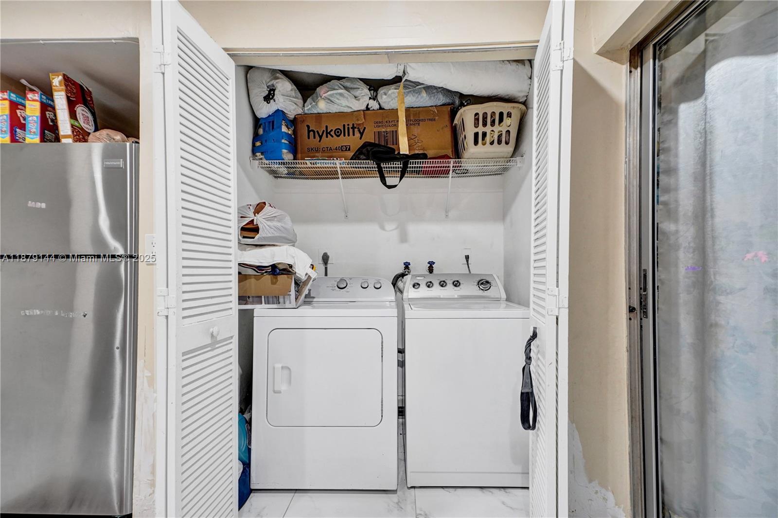 BILTMORE CLUB VILLAS TOWN - Residential