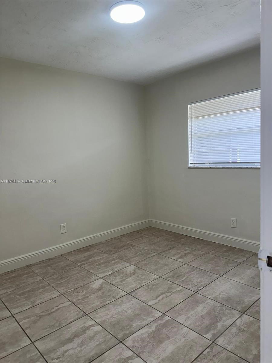 CARVER RANCHES - Residential Lease