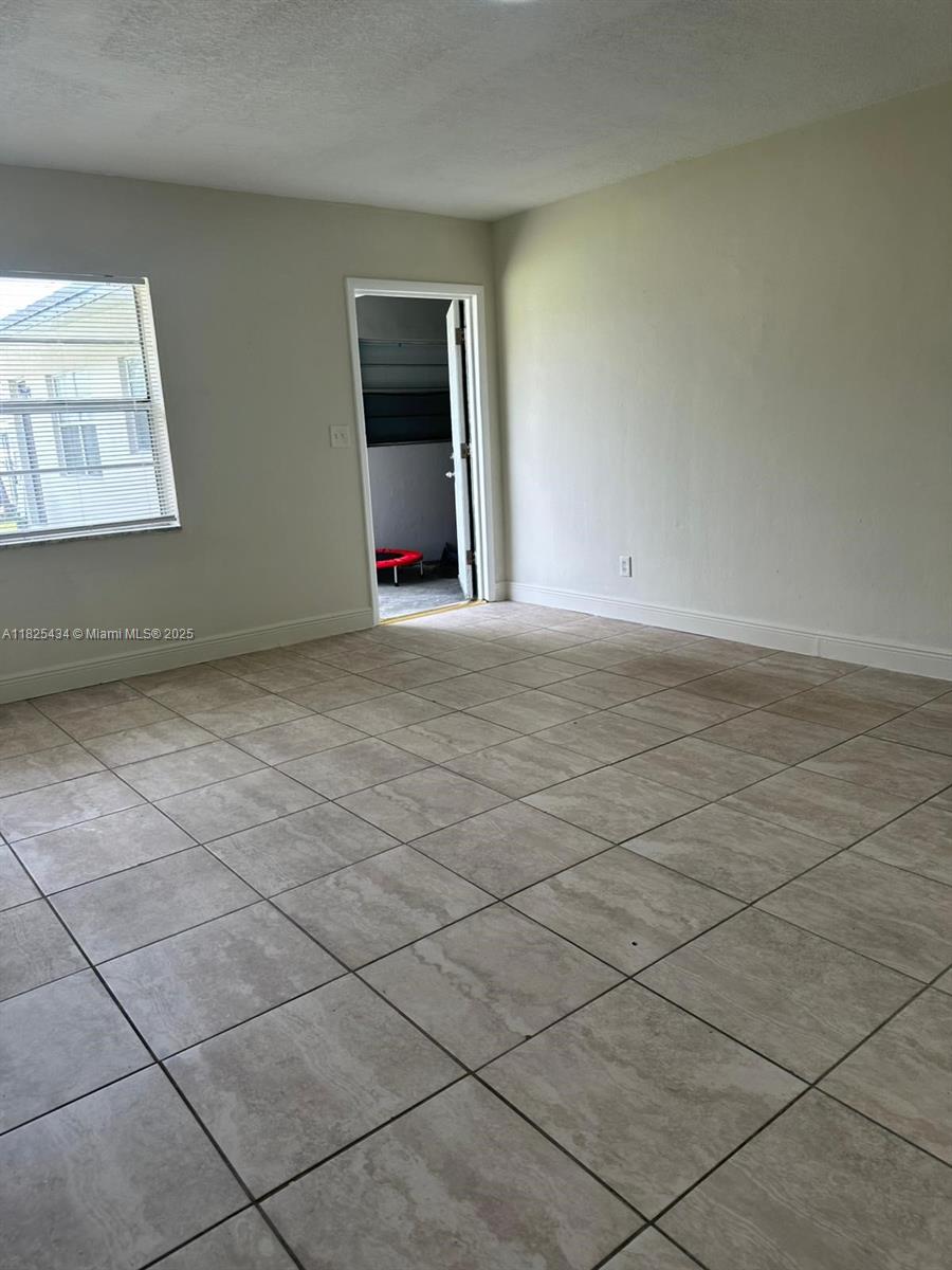 CARVER RANCHES - Residential Lease
