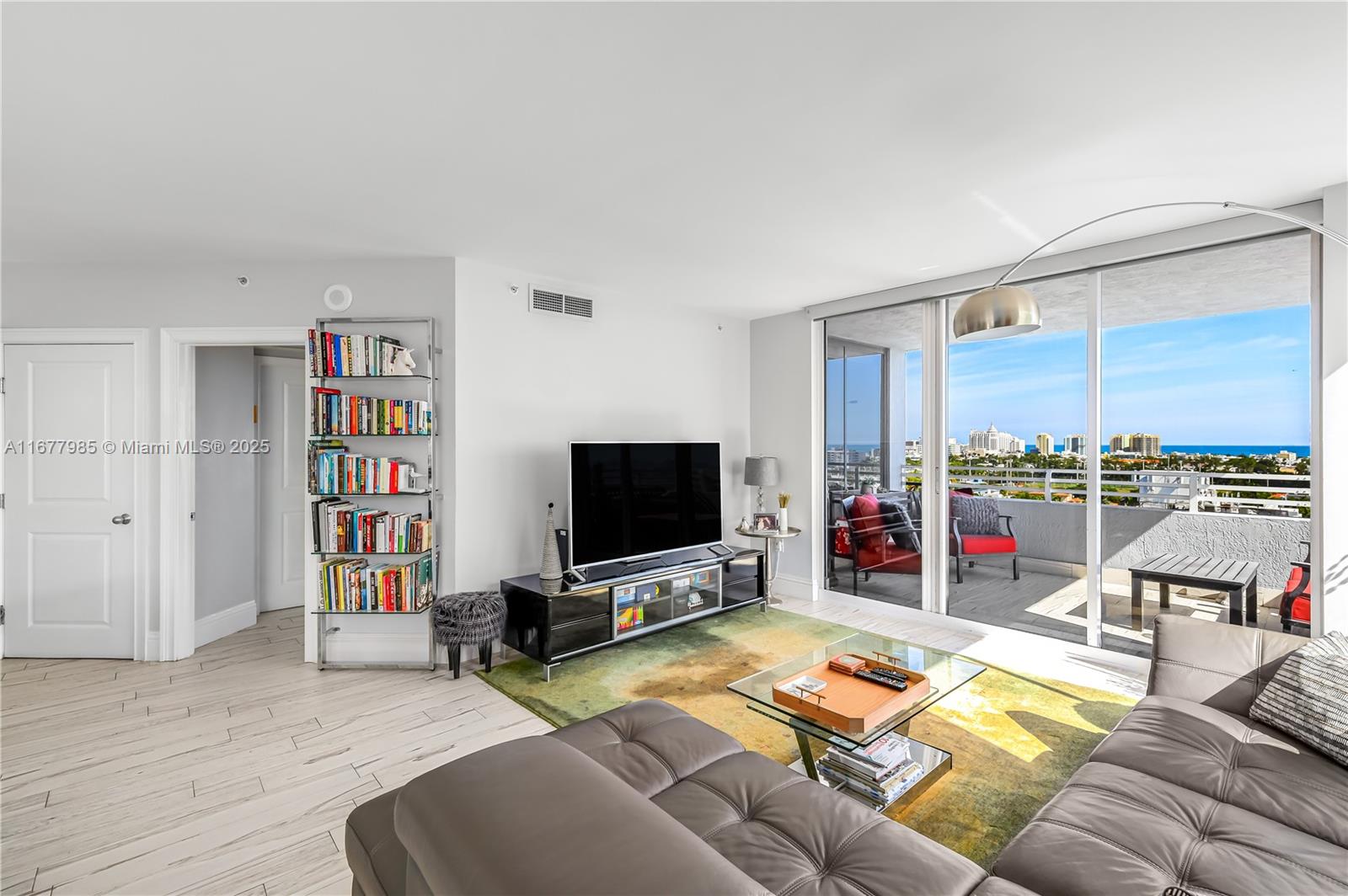 THE WAVERLY AT SOUTH BEAC - Residential