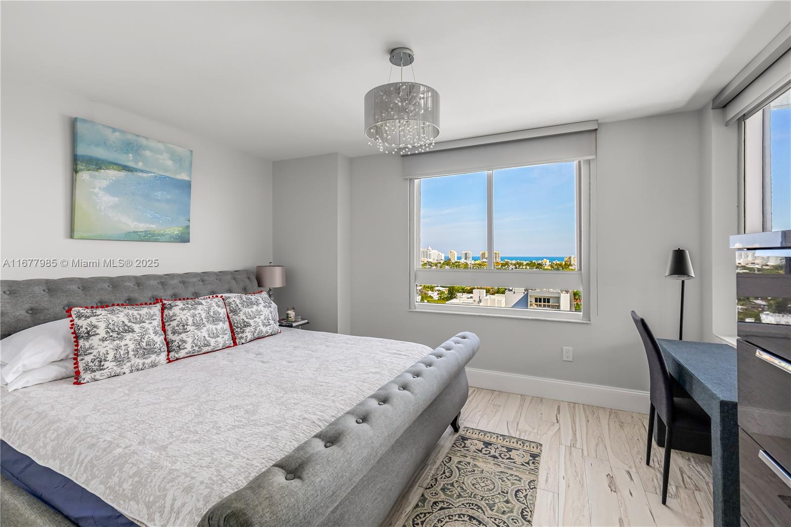 THE WAVERLY AT SOUTH BEAC - Residential