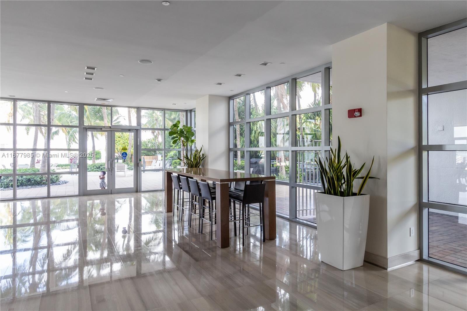THE WAVERLY AT SOUTH BEAC - Residential