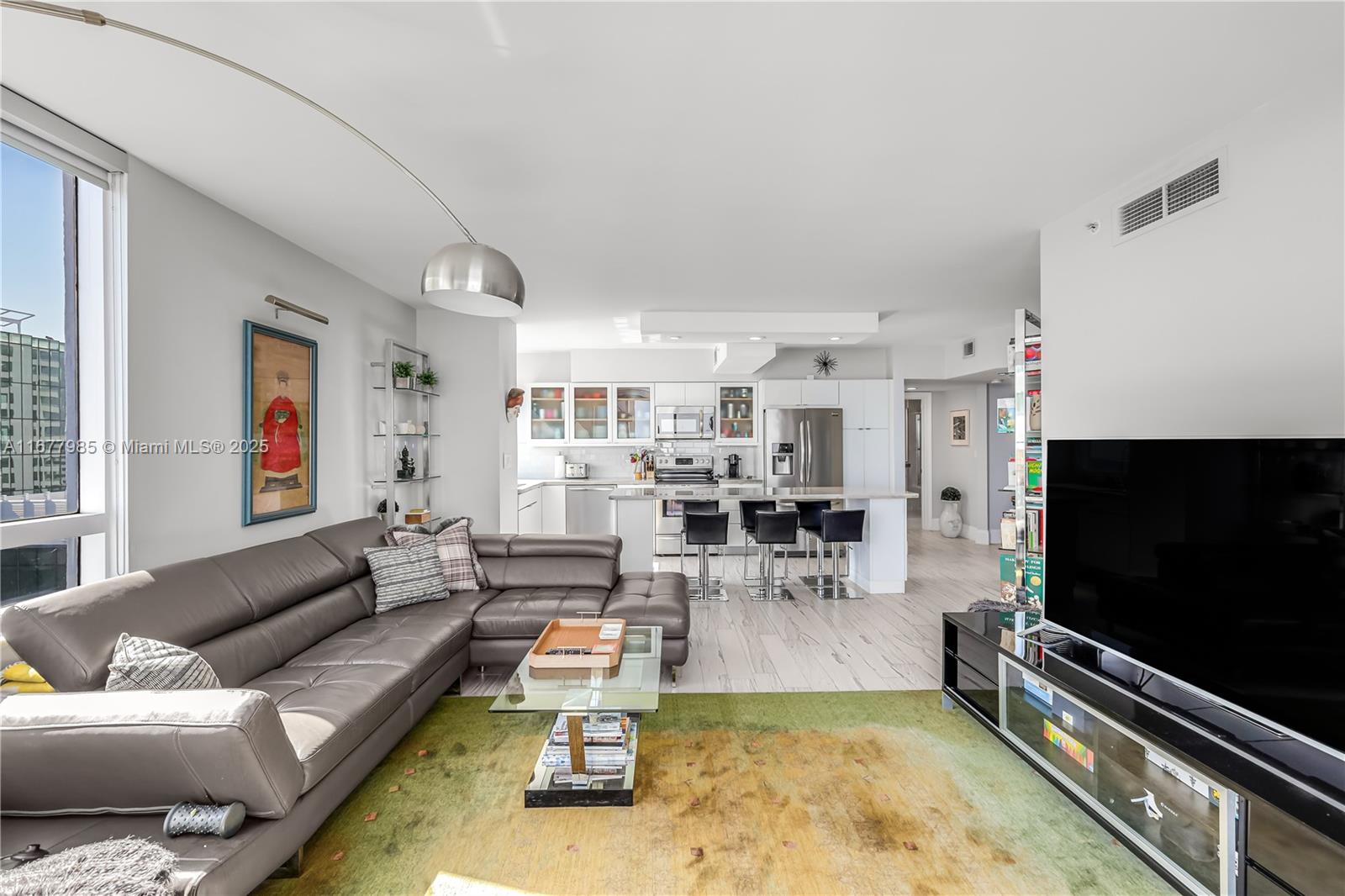 THE WAVERLY AT SOUTH BEAC - Residential