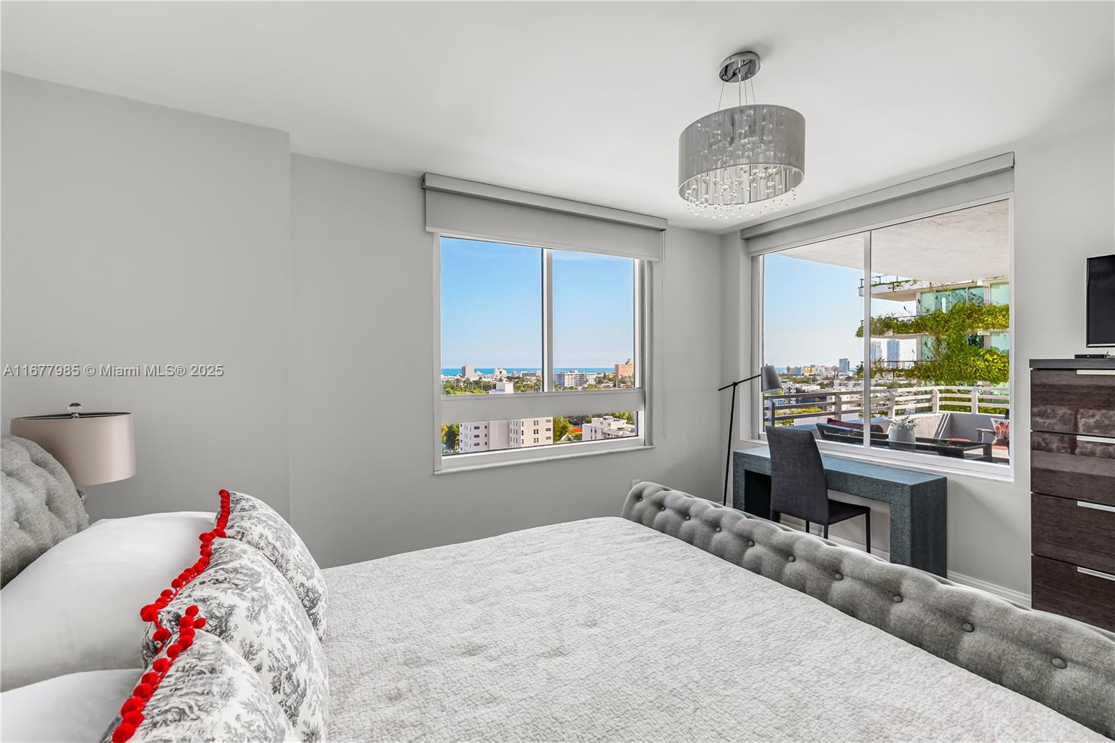 THE WAVERLY AT SOUTH BEAC - Residential