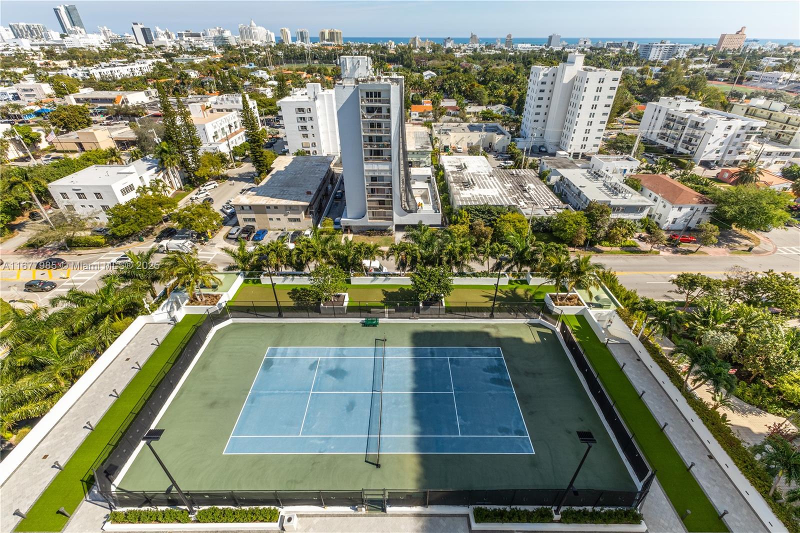 THE WAVERLY AT SOUTH BEAC - Residential