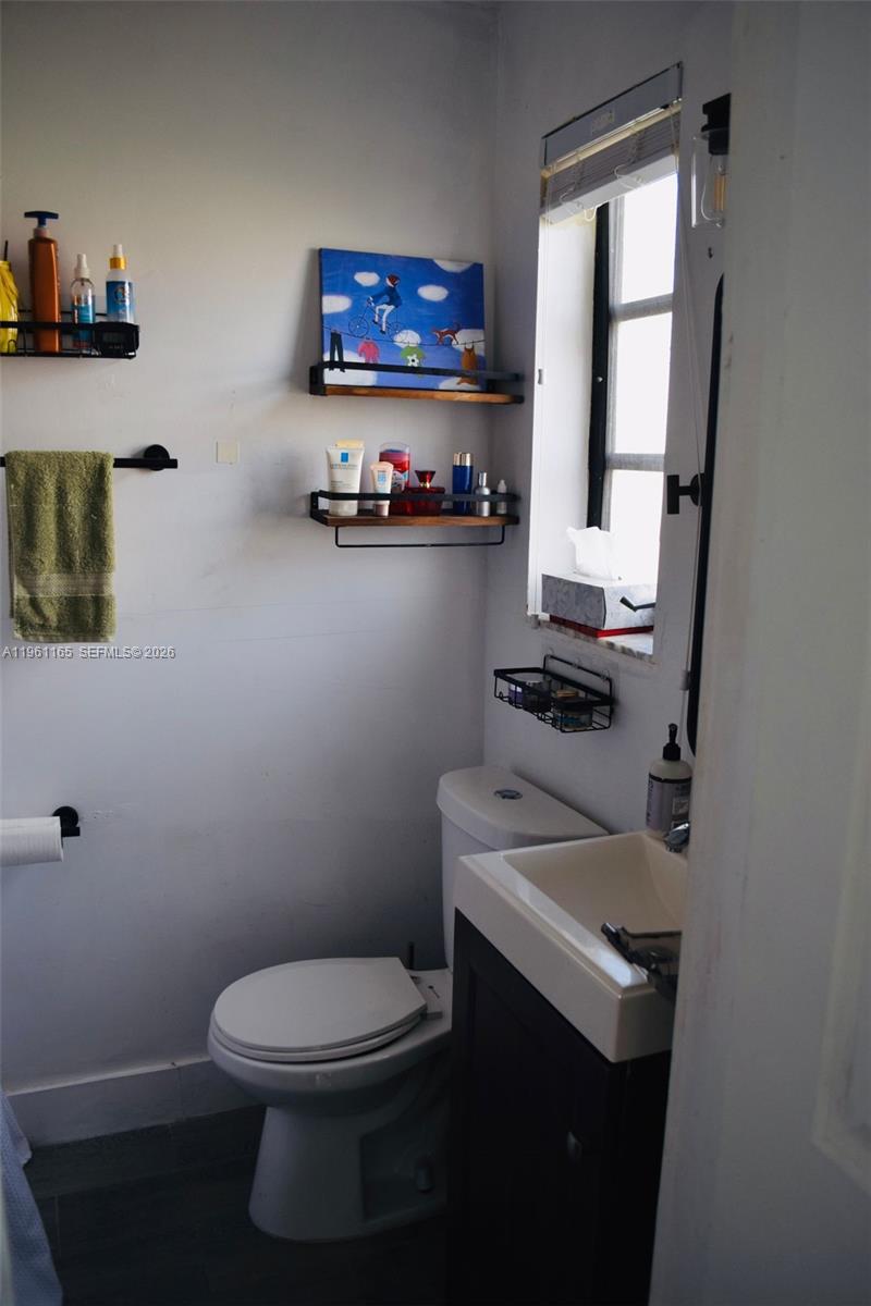 TWIN LAKES HOMES SEC 4 - Residential