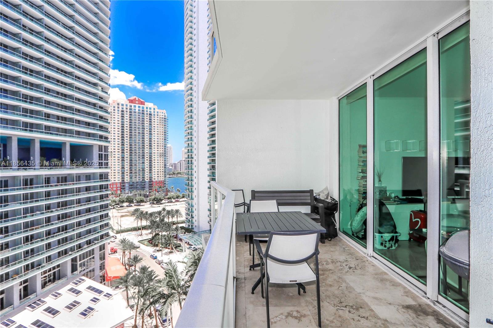 THE EMERALD AT BRICKELL C - Residential