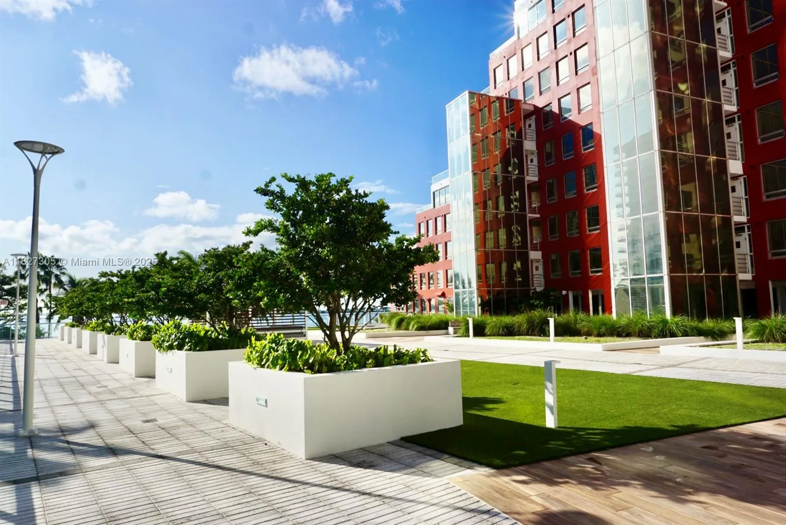 Miami, Florida 33129, United States, 2 Bedrooms Bedrooms, ,2 BathroomsBathrooms,Residential,Active,157644