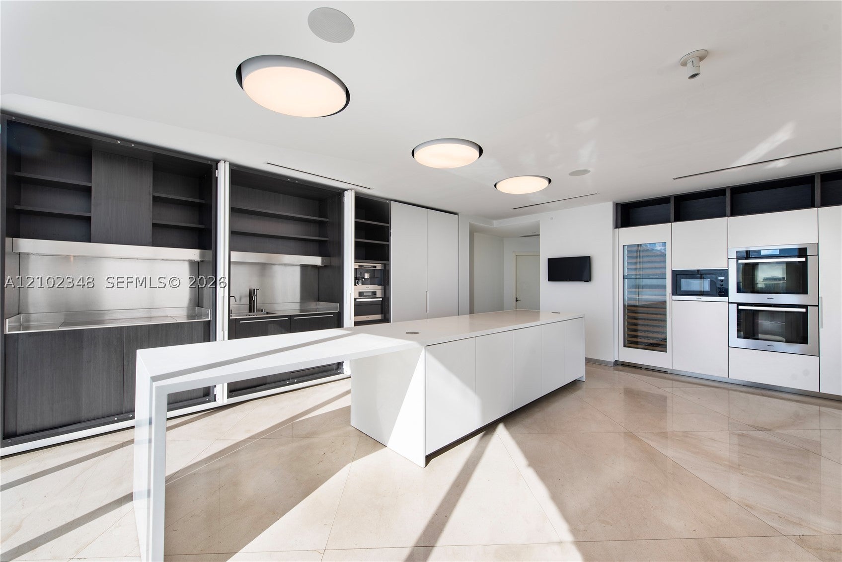 2020 N Bayshore Dr 4502