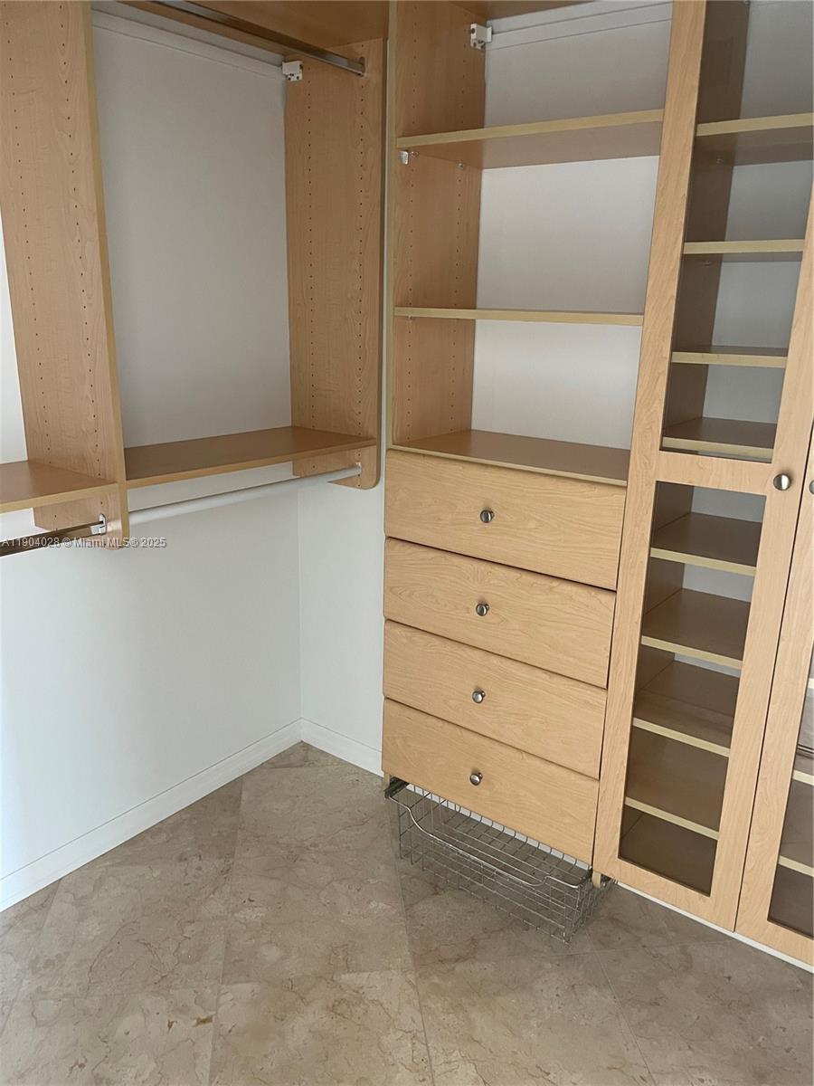 OCEANIA V CONDO - Residential Lease