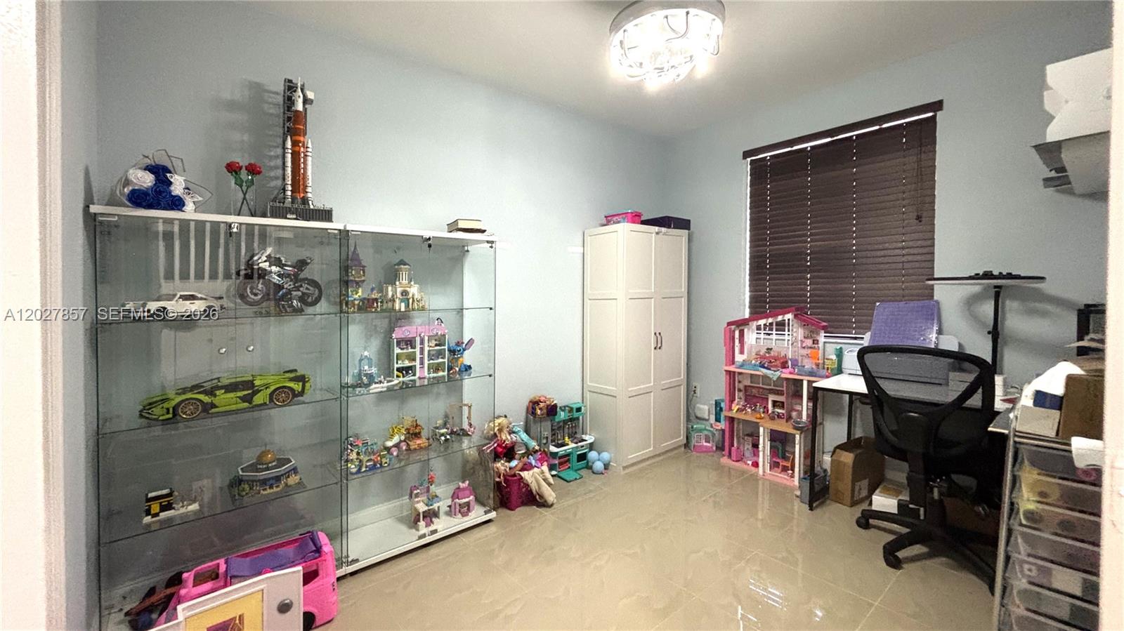 1962 SW 60th Ave