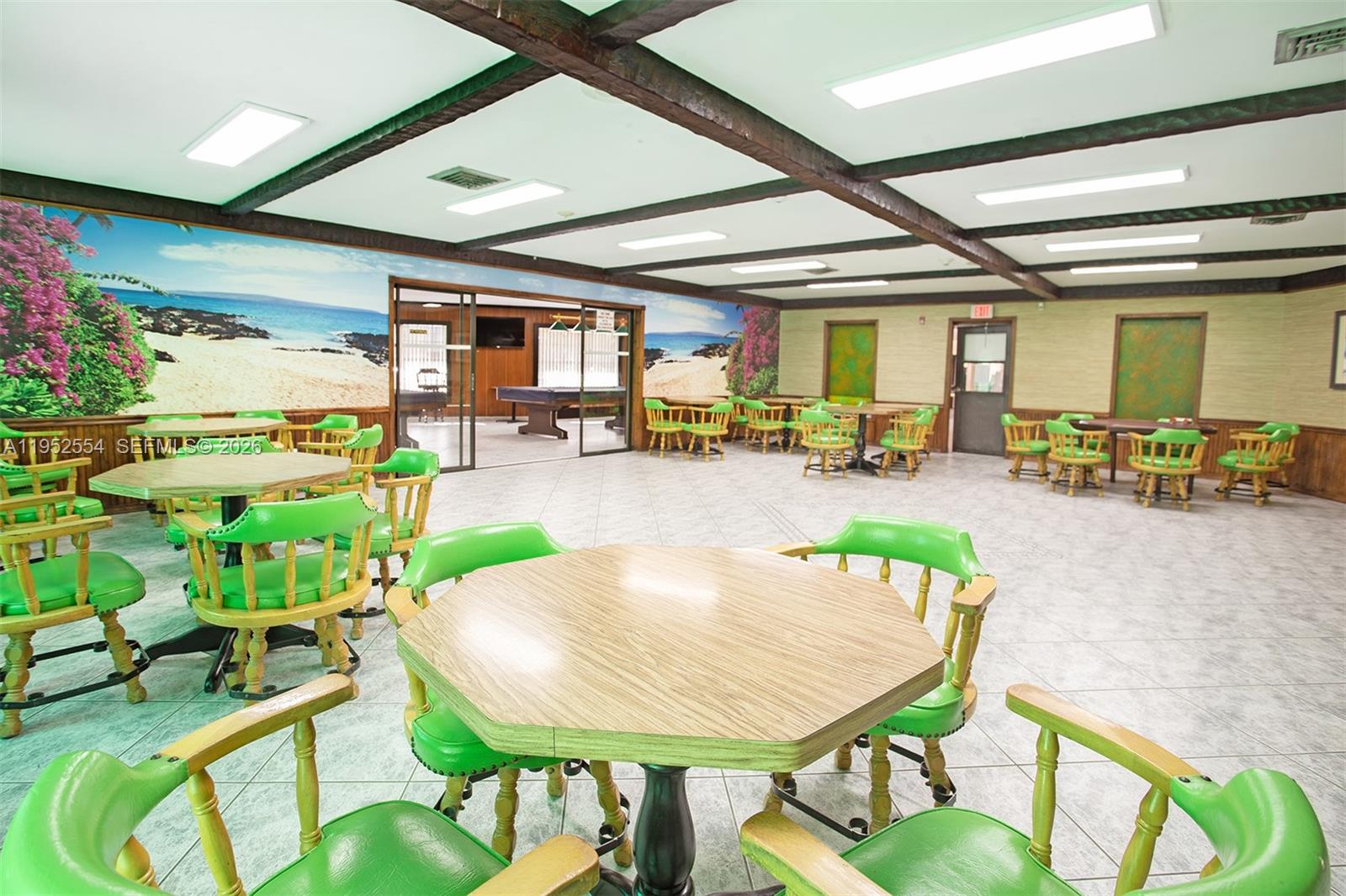 PEARL CONDO - Residential