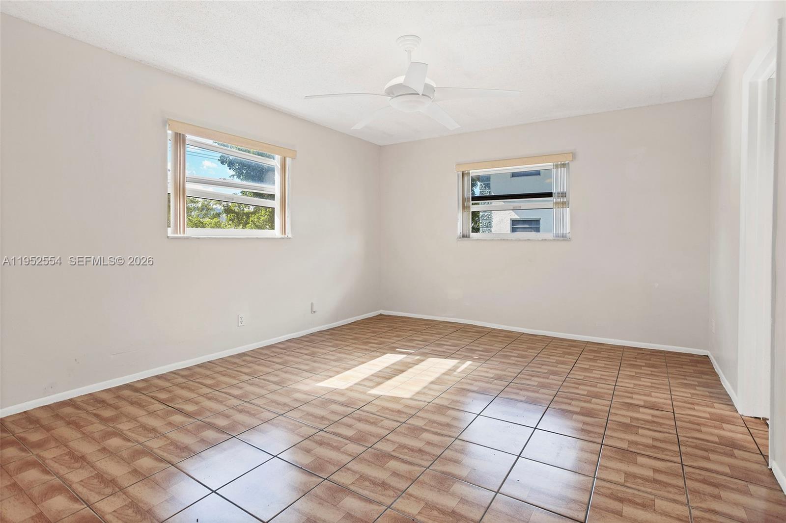 PEARL CONDO - Residential