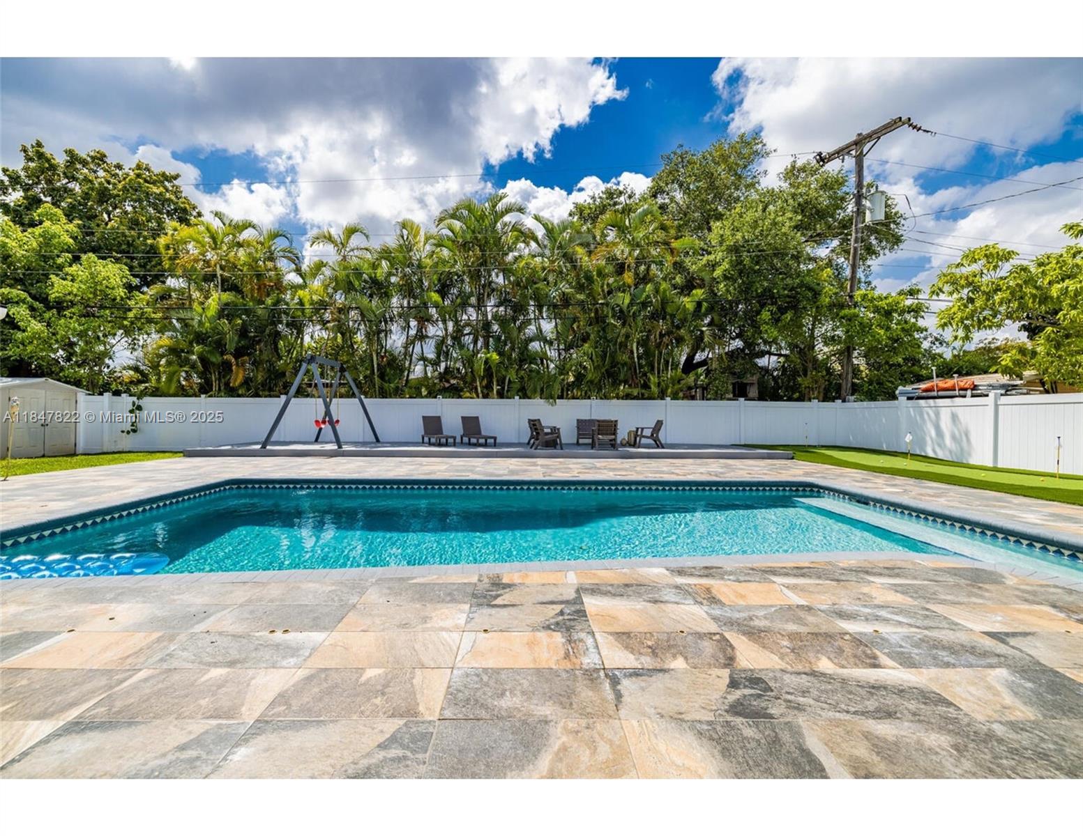 HIGHLAND WOODS SEC 1 - Residential