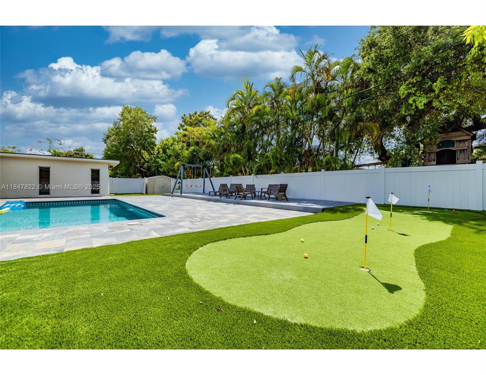 HIGHLAND WOODS SEC 1 - Residential