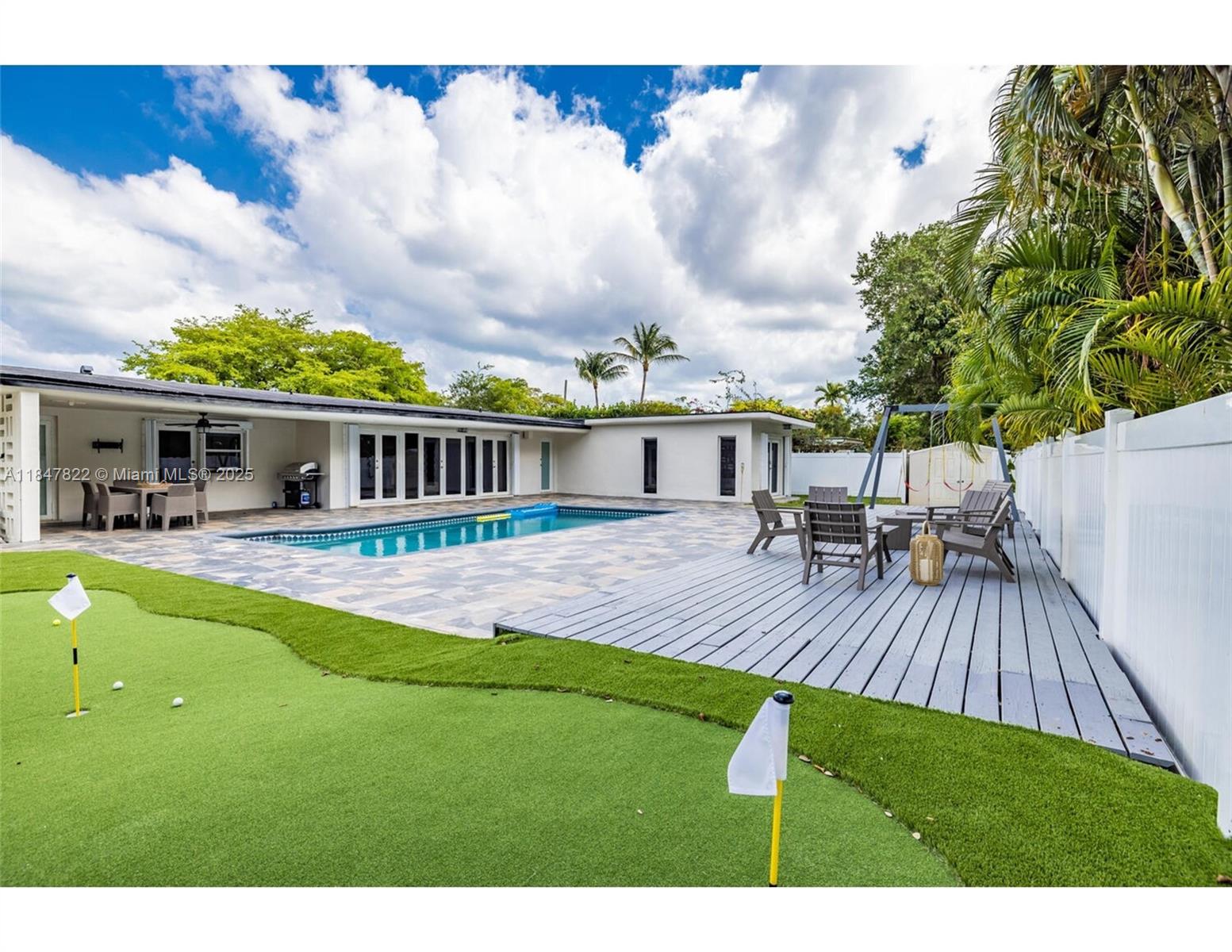 HIGHLAND WOODS SEC 1 - Residential