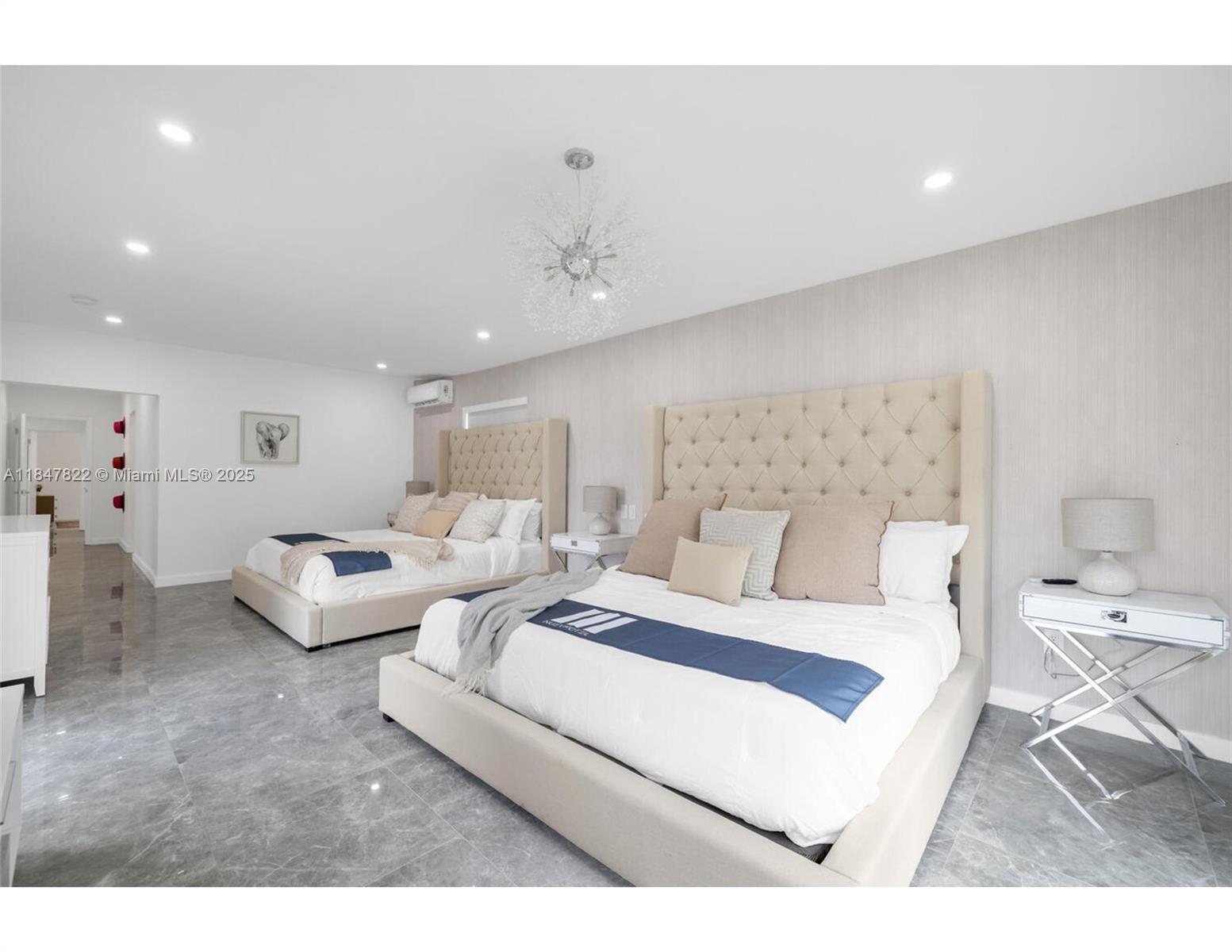 HIGHLAND WOODS SEC 1 - Residential