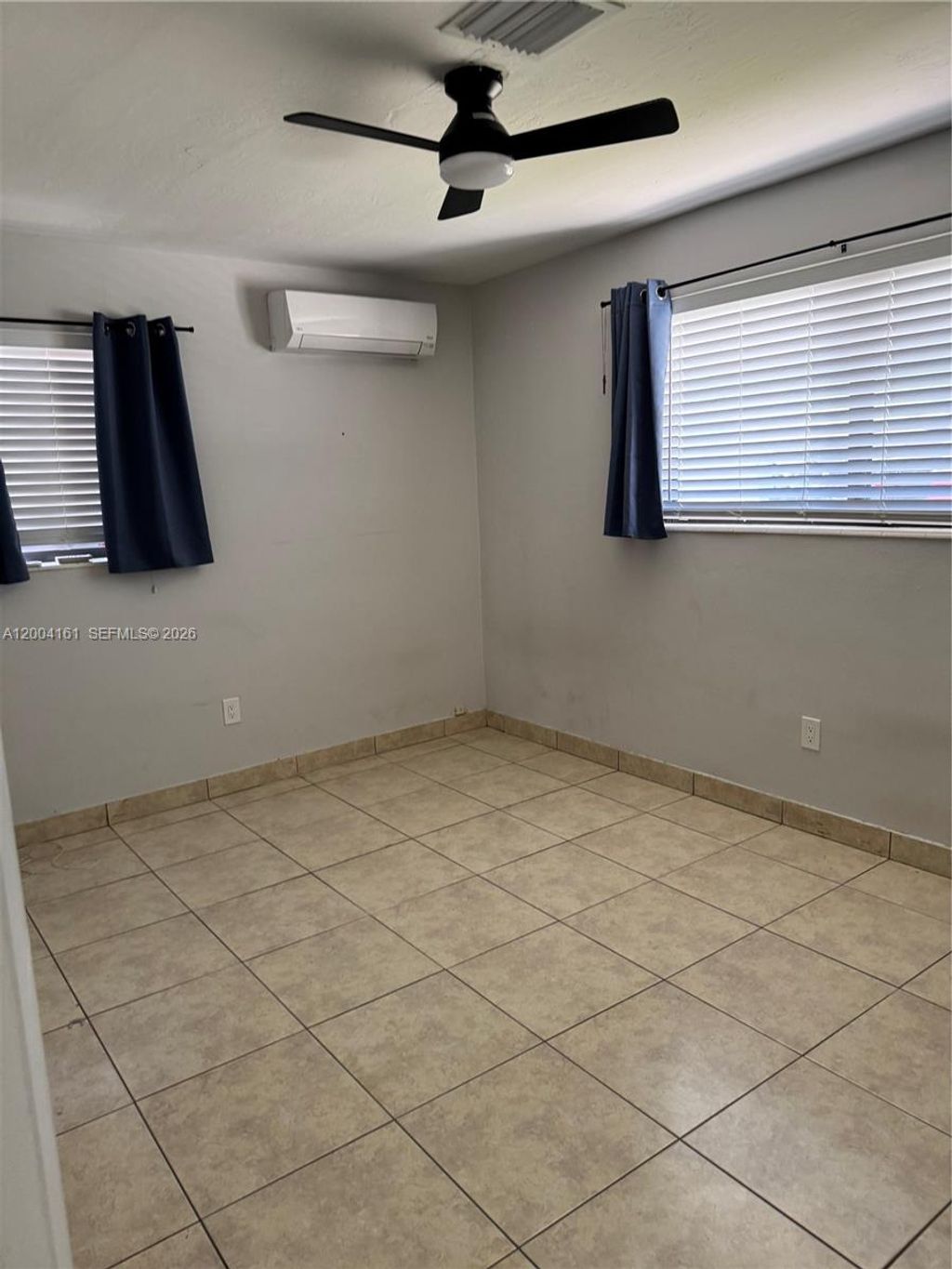 Photo of 8721 NW 11th St, Pembroke Pines, FL 33024 (MLS # A12004161)