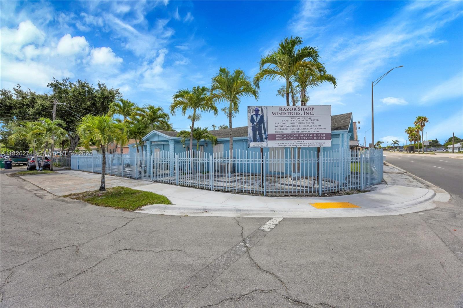 8523 NW 22nd Ave