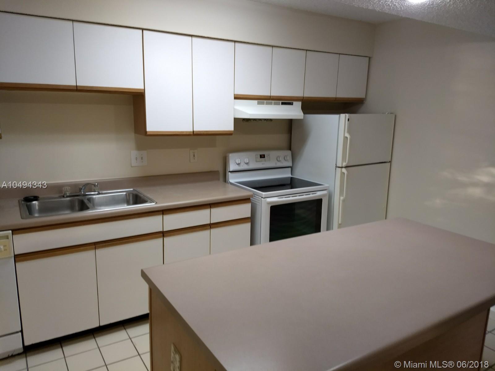 WINDWARD LAKES CONDO - Residential Lease