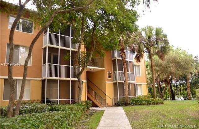 WINDWARD LAKES CONDO - Residential Lease