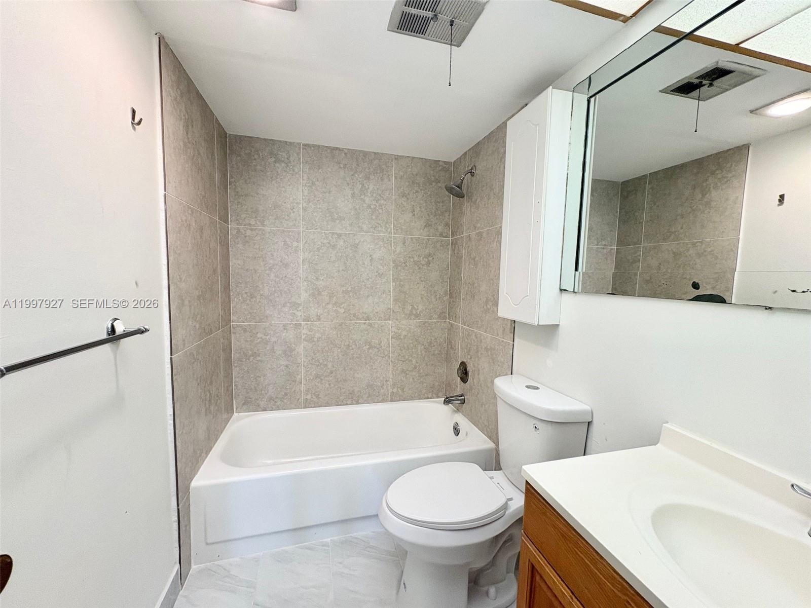 OMEGA CONDO NO 4 - Residential Lease