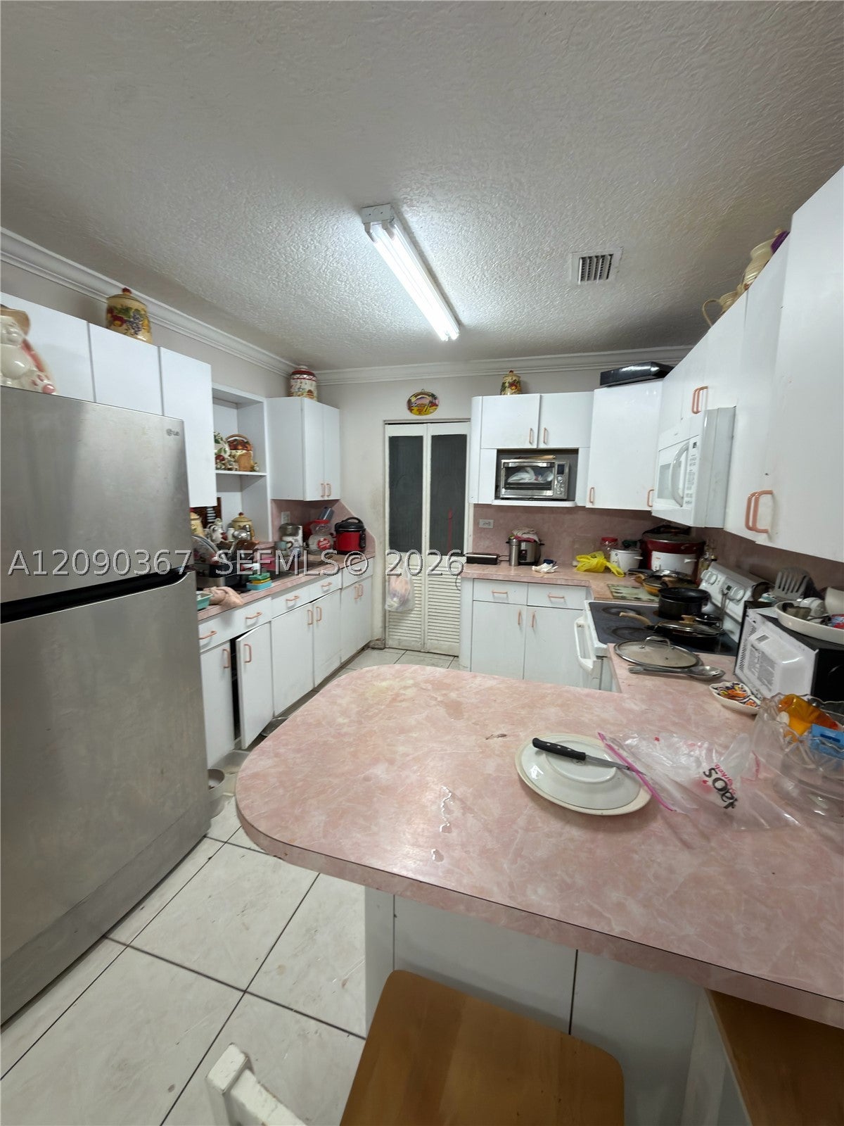 3205 W 14th Ave
