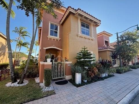 Property for Sale at 949 Sw 143rd Ave, Pembroke Pines, Miami-Dade County, Florida - Bedrooms: 3 
Bathrooms: 3  - $465,000